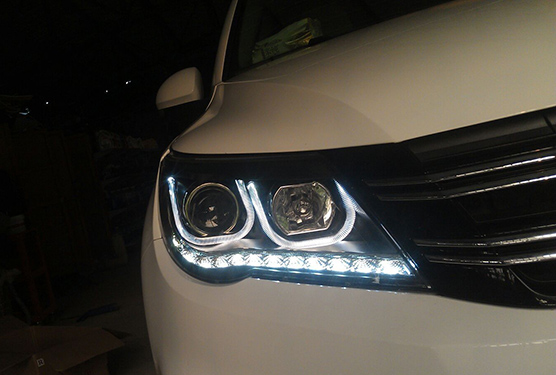 汽車大燈照明 汽車大燈照明